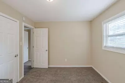 2406 Swallow Circle SE, Atlanta, GA 30315 - Photo 22