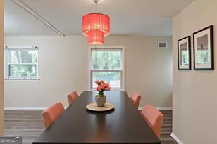2406 Swallow Cir SE, Atlanta, GA 30315 - Photo 2