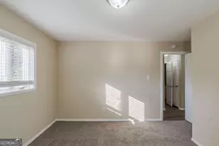 2406 Swallow Cir SE, Atlanta, GA 30315 - Photo 20