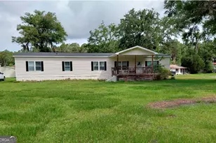 127 Hickory Bluff Dr, Waverly, GA 31565 - Photo 2
