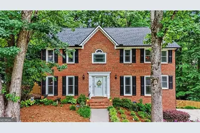 4802 Thornwood Drive, Acworth, GA 30102 - Photo 2