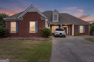 113 Christopher Dr, Byron, GA 31008 - Photo 2
