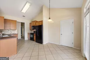 113 Christopher Dr, Byron, GA 31008 - Photo 18