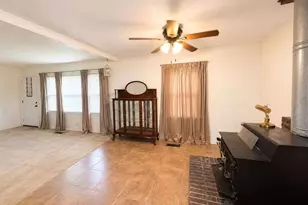 737 W College St, Bowdon, GA 30108 - Photo 10
