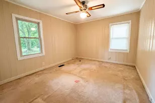 737 W College St, Bowdon, GA 30108 - Photo 12