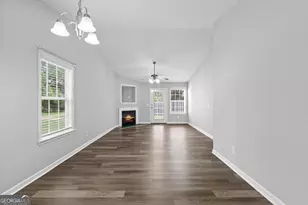 1568 Louise Anderson Dr, Griffin, GA 30224 - Photo 4
