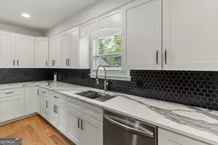 1355 Blvd Lorraine SW, Atlanta, GA 30311 - Photo 34