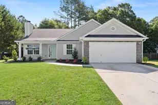 1405 Faith Dr, Winder, GA 30680 - Photo 2