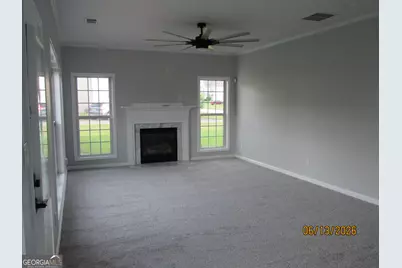 305 Sunderland Circle, Fayetteville, GA 30215 - Photo 4