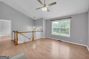 259 Beacon Dr, Maysville, GA 30558 - Photo 4