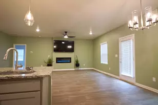 110 Cornfield Cir, Perry, GA 31069 - Photo 6