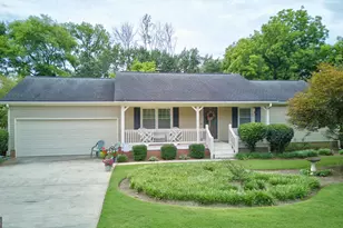 42 Maplewood Square SE, Rome, GA 30161 - Photo 1