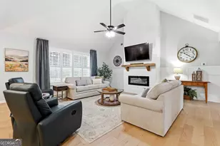 130 Maple Ln, Williamson, GA 30292 - Photo 18