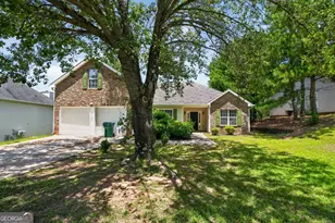 3368 Rockmill Dr, Ellenwood, GA 30294 - Photo 2