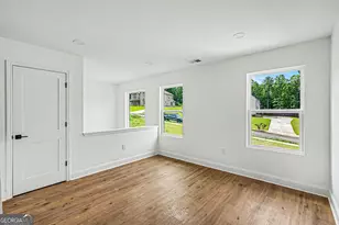 1013 Queens Bridge Way, Griffin, GA 30223 - Photo 6
