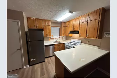 5867 Sheldon Court #C, Atlanta, GA 30349 - Photo 2