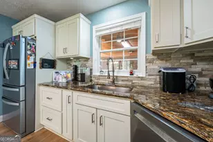 1228 J D Walton Rd, Newnan, GA 30263 - Photo 16
