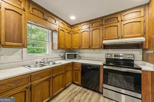 736 Stagecoach Rd, Stockbridge, GA 30281 - Photo 12