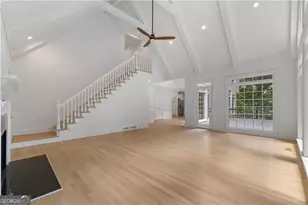 8965 Laurel Way, Alpharetta, GA 30022 - Photo 10