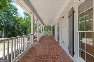 8965 Laurel Way, Alpharetta, GA 30022 - Photo 6
