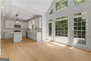 8965 Laurel Way, Alpharetta, GA 30022 - Photo 20
