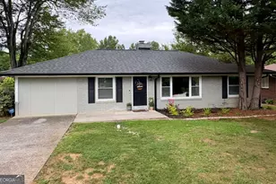 199 Harris St, Toccoa, GA 30577 - Photo 1