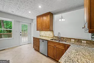 1037 Atherton Ln, Woodstock, GA 30189 - Photo 8