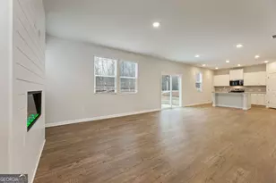 8031 Dickens Dr, Fairburn, GA 30213 - Photo 12