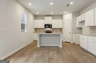 8031 Dickens Dr, Fairburn, GA 30213 - Photo 16