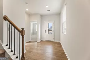 8039 Dickens Dr, Fairburn, GA 30213 - Photo 6