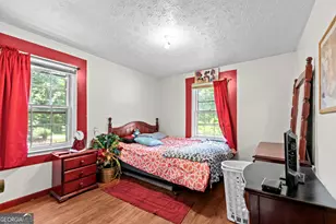 564 Peters St, Statham, GA 30666 - Photo 12