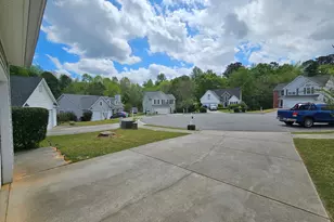 5077 Meadow Trce, Fairburn, GA 30213 - Photo 6
