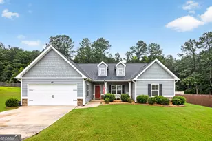117 Waterwood Bend, Hogansville, GA 30230 - Photo 2