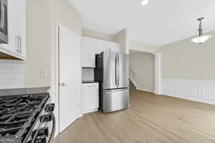 318 Knelston Oak Dr, Suwanee, GA 30024 - Photo 16