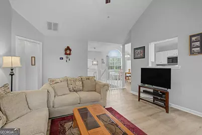 29 Pecan Lake Court, Sharpsburg, GA 30277 - Photo 8