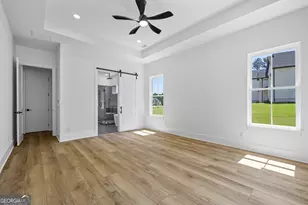 205 Chariot Ct, Jefferson, GA 30549 - Photo 4