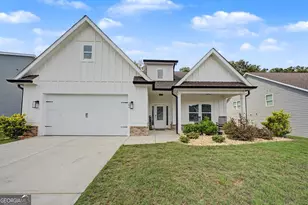 184 Richmond Dr, Statham, GA 30666 - Photo 1