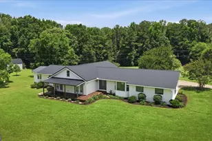 330 Sandy Lake Cir, Fayetteville, GA 30214 - Photo 68