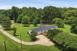 330 Sandy Lake Cir, Fayetteville, GA 30214 - Photo 78
