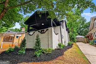 1600 Rogers Ave SW, Atlanta, GA 30310 - Photo 2