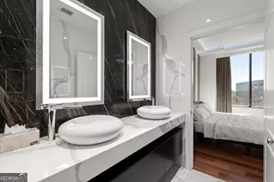 2828 Peachtree Rd NE, Atlanta, GA 30305 - Photo 22