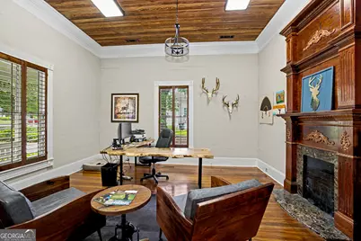195 N Jeff Davis Drive, Fayetteville, GA 30214 - Photo 2