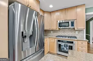 2480 Flair Knoll Dr NE, Atlanta, GA 30345 - Photo 18