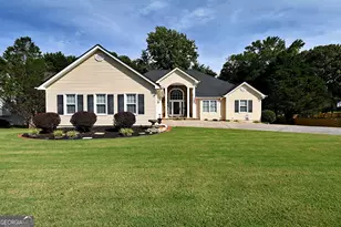 4010 Churchill Downs Dr, Gainesville, GA 30507 - Photo 2