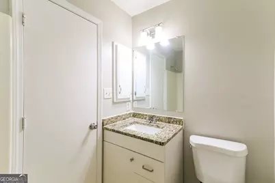 8605 Collins Drive, Jonesboro, GA 30236 - Photo 18