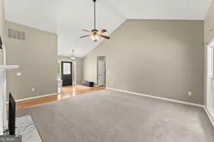 198 Blue Grass Dr, Jefferson, GA 30549 - Photo 8