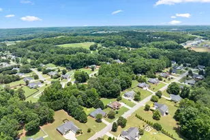 198 Blue Grass Dr, Jefferson, GA 30549 - Photo 42