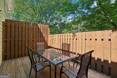 16 Holly Downs Court NW, Atlanta, GA 30318 - Photo 18