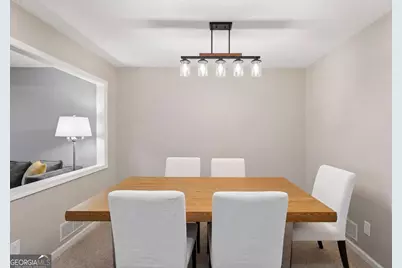 16 Holly Downs Court NW, Atlanta, GA 30318 - Photo 8