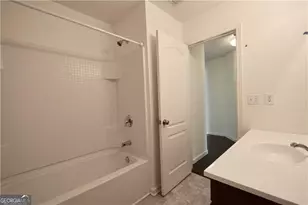 2150 Waterford Park Dr, Lawrenceville, GA 30044 - Photo 26
